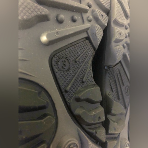 Kamik size 3 black winter snow boots brand new tags - Picture 5 of 5